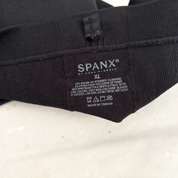 Spanx Mid-Thigh Shaping Shorts in Black - Picture 3 of 4